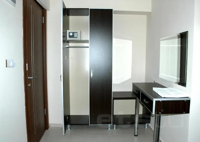 Aristo Отель 3*