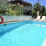 Hotel Aristo 3*