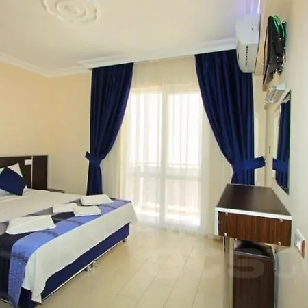 Aristo Otel 3*